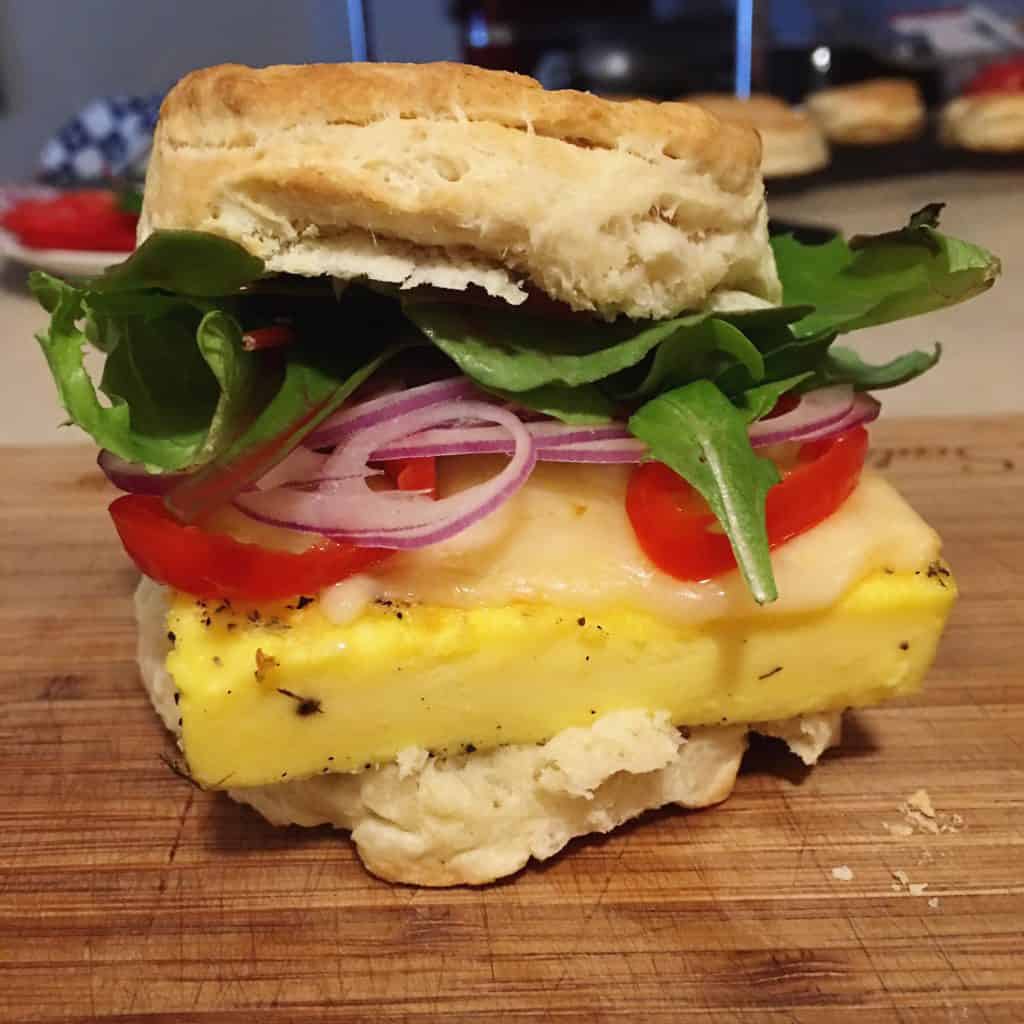 Biscuit and egg souffle sandwich at home.