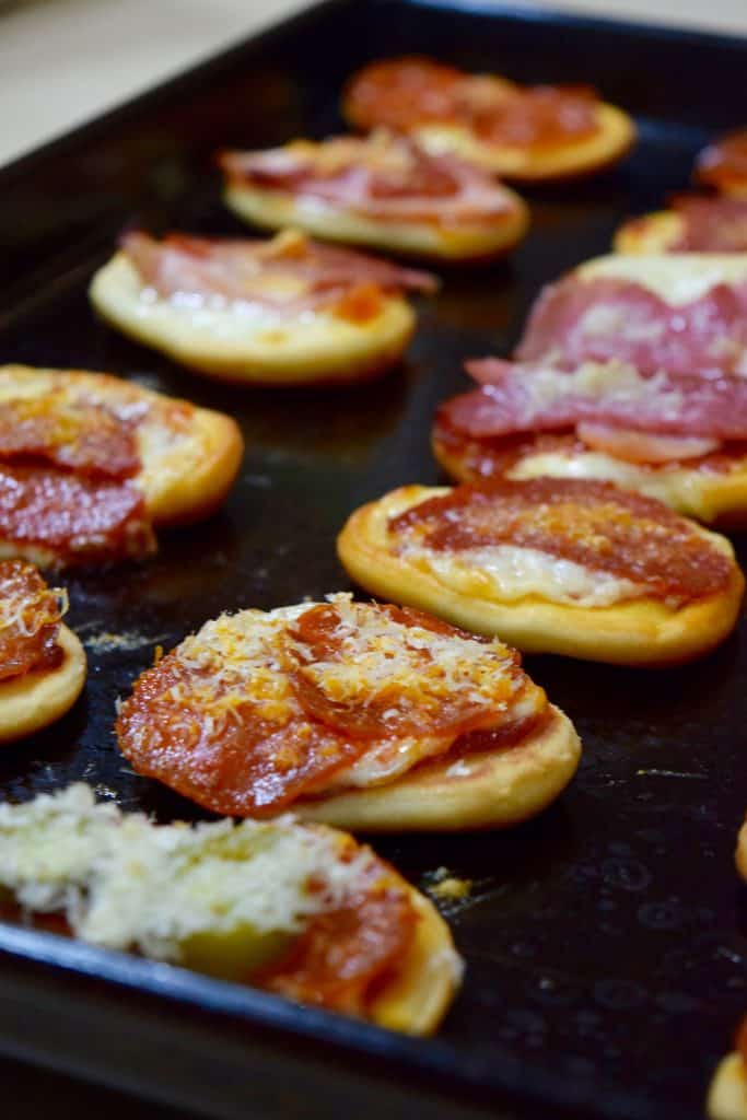 Game Day Snacks, Naan Pizza Dippers // The Beard and The Baker