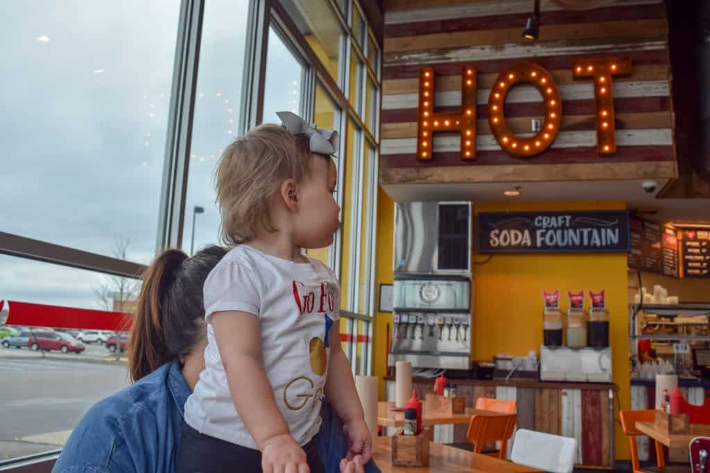 Joellas Hot Chicken Indianapolis, IN