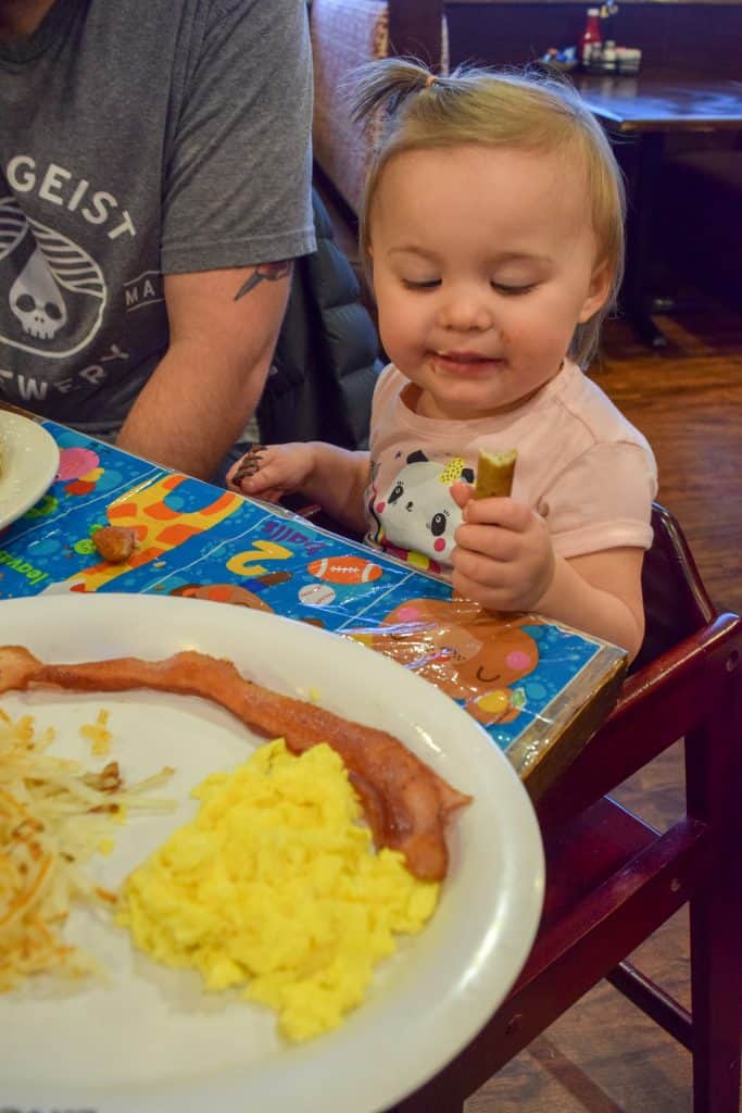 Indianapolis. This Lincoln Square Pancake House review tells you how it’s family friendly, what to get on the menu and all about their locations. We loved Lincoln Square Pancake House and can’t wait to visit again. 