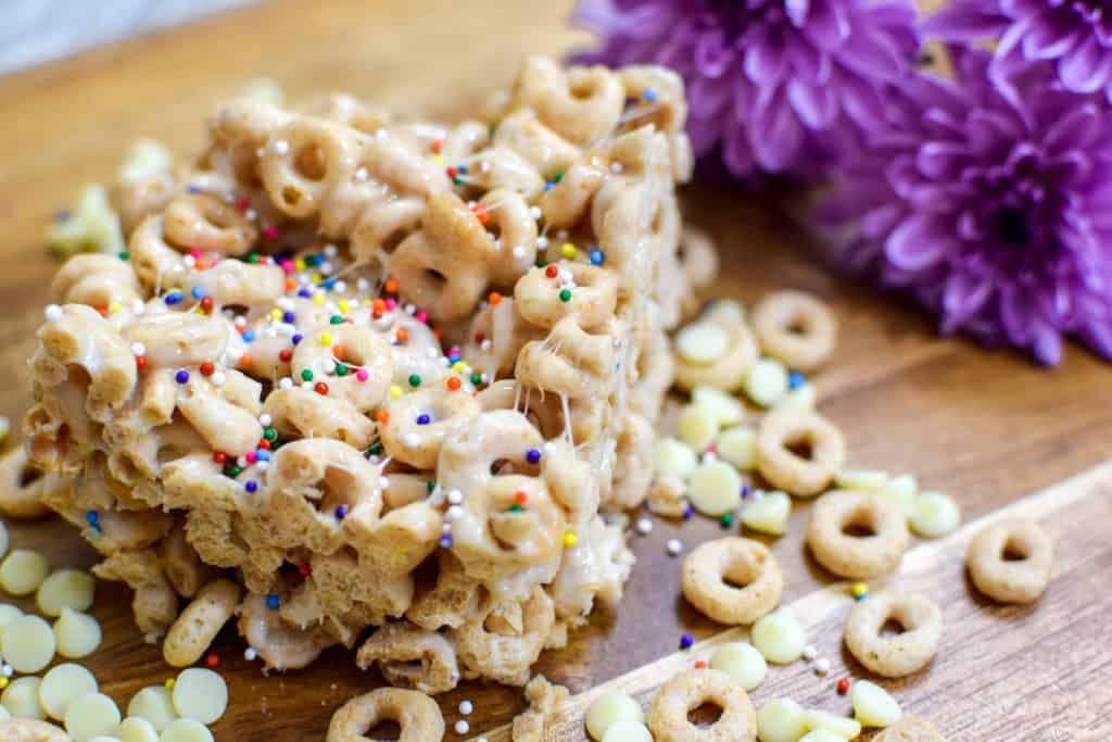 Marshmallow White Chocolate Cheerios Dessert Goodness