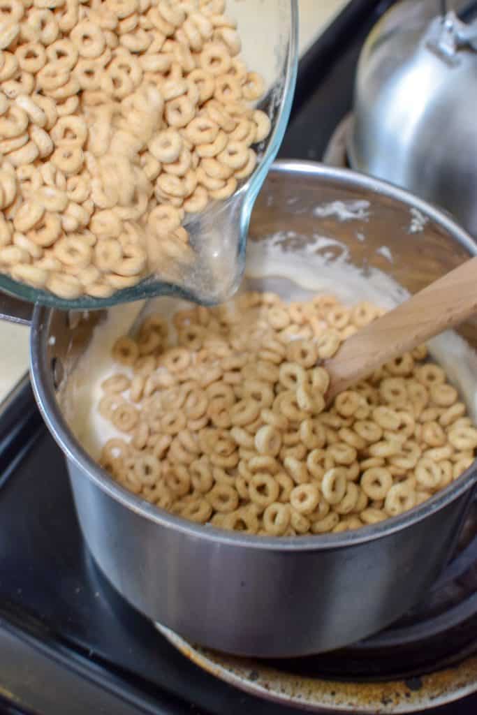 Marshmallow White Chocolate Cheerios Dessert Goodness