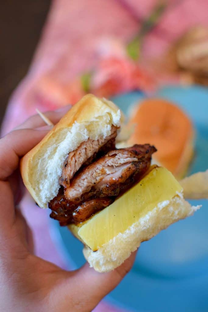 Hawaiian-Chicken-Sliders-3