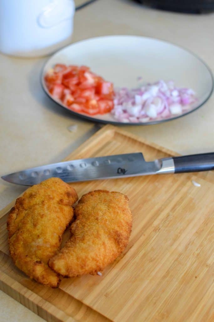 Max and Ermas Copycat Southern Fried Chicken Salad-1