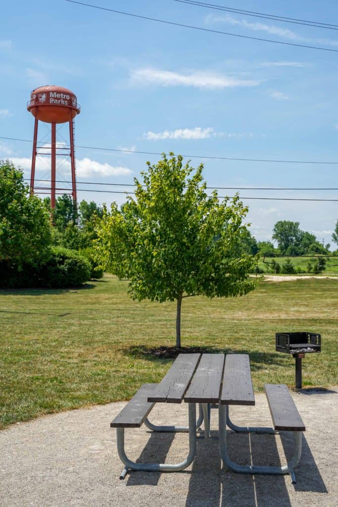 Columbus metro park water tower.