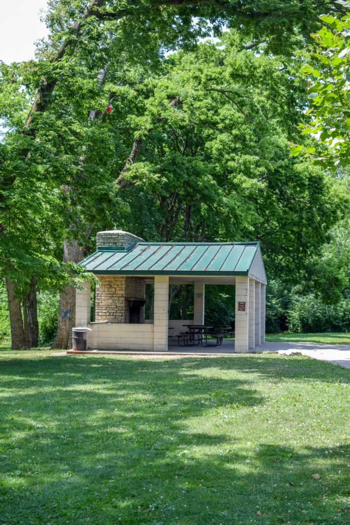 We love a good outdoor picnic and luckily we have some amazing spots in Columbus, Ohio! We are sharing the best picnic menu for your outdoor adventure. 