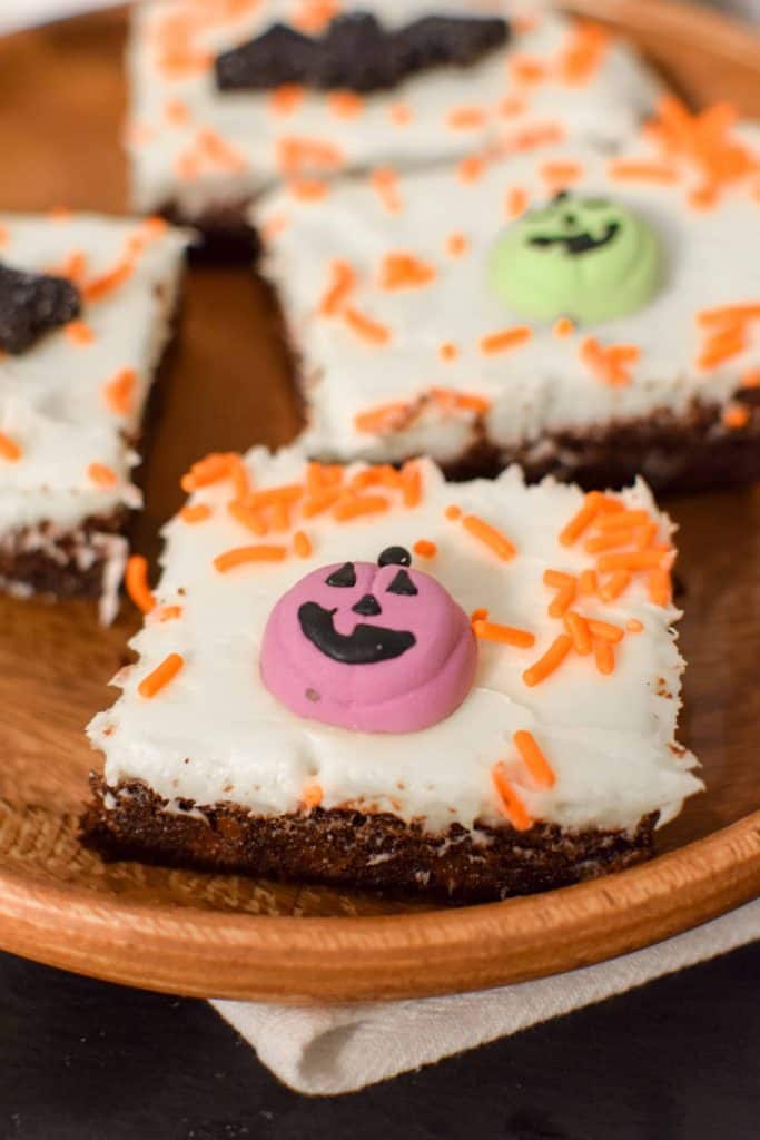 Spooky Sprinkled Brownies | Easy Halloween Treat #HalloweenTreatsWeek