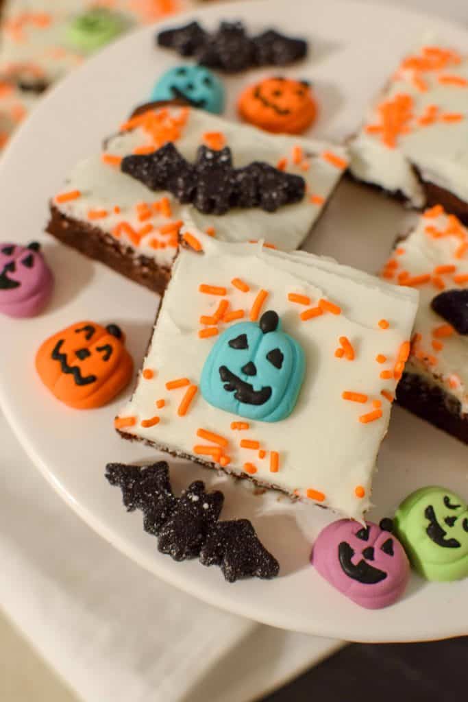 Spooky Sprinkled Brownies | Easy Halloween Treat #HalloweenTreatsWeek