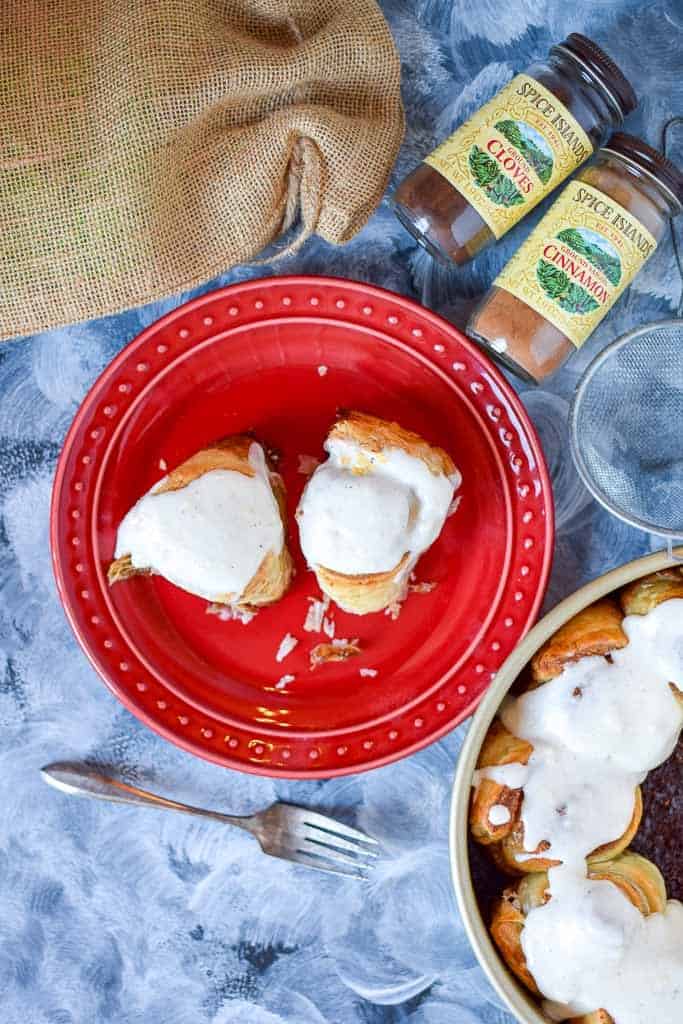 Simple, easy, and delicious puff pastry cinnamon rolls topped with a homemade cream cheese icing made with vanilla bean paste. 