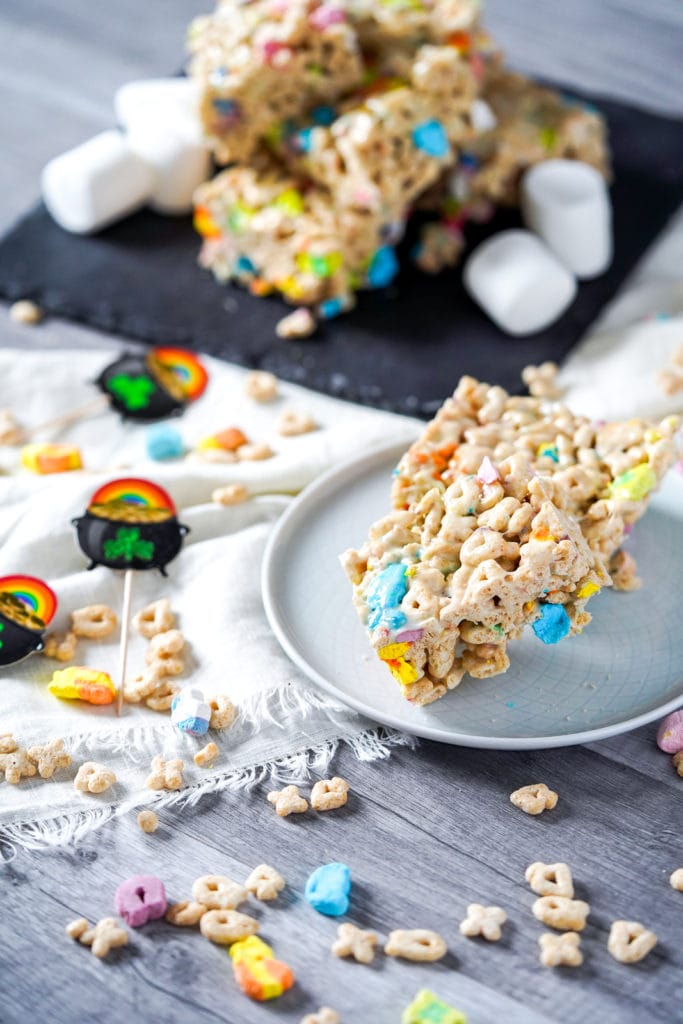 Lucky charms bar squares on a plate.